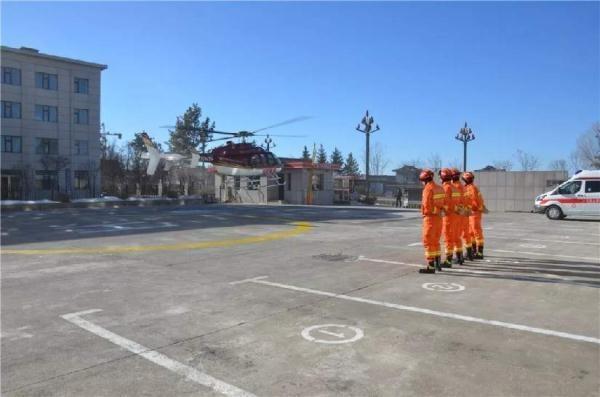 長(zhǎng)白山消防引進(jìn)“飛行俠” 開啟低空應(yīng)急救援新篇章